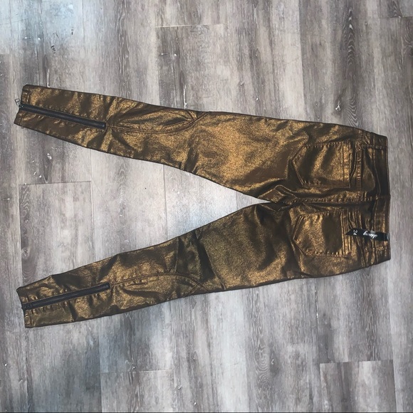 SOLD - Picture 5 of 7